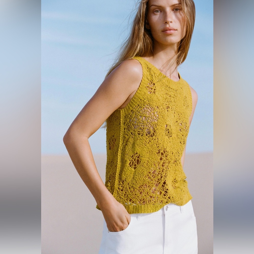 New ZARA Sleeveless Crochet Top